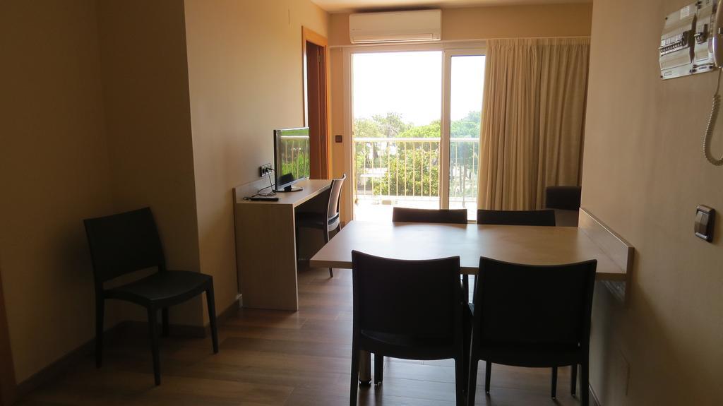 Apartaments Players Malgrat de Mar Esterno foto