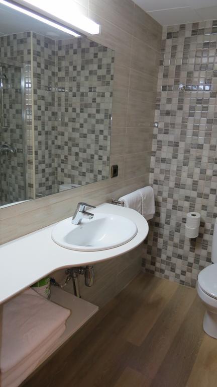 Apartaments Players Malgrat de Mar Esterno foto